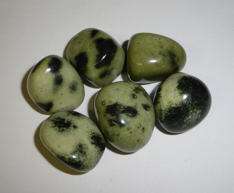 Cyntha Serpentine Tumbled Stone